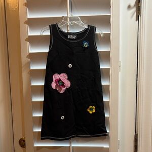 ❤️SALE❤️Excellent condition Rubbies Black Dress with  Floral Accents